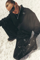 Accolade 1/4 Zip Pullover - Black