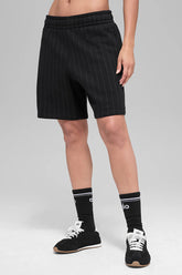 7" Pinstripe Short - Black Pinstripe