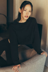 Cropped Sway Crew Neck Pullover - Black