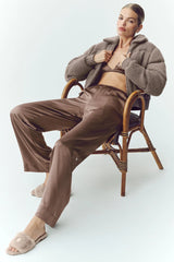 ALO Classico Faux Fur Sandal - Oat