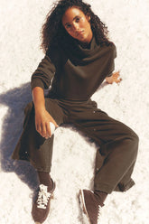 ALO Sunset Sneaker - Espresso