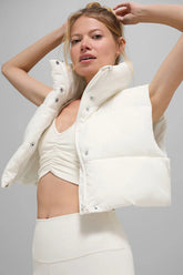 Cropped Gold Rush Puffer Vest - Ivory