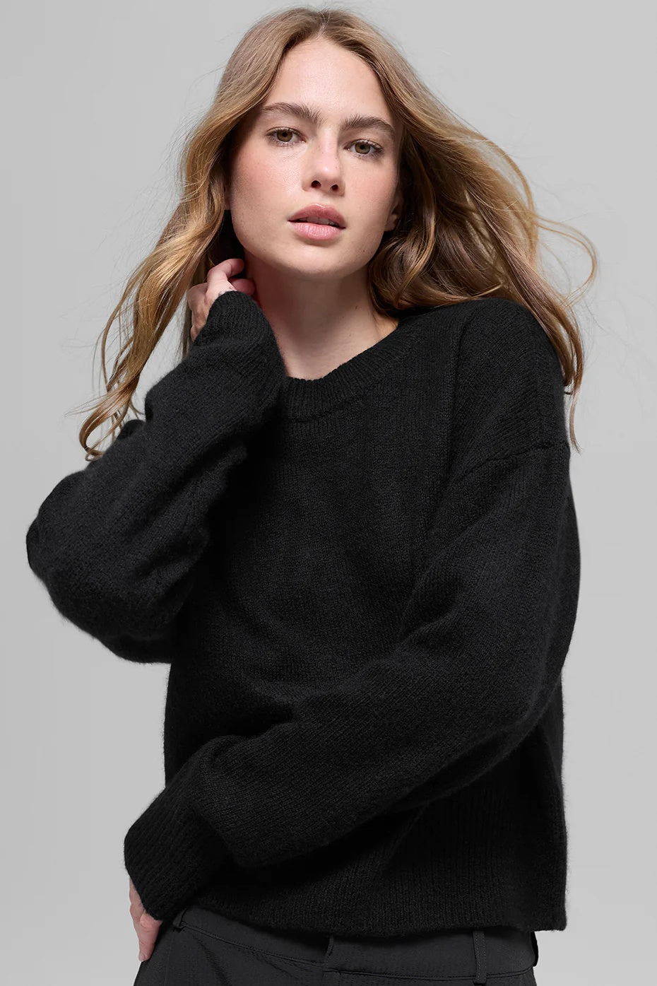 Wool Cashmere Cropped New Class Crewneck Sweater - Black