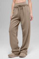 Accolade Straight Leg Sweatpant - Gravel