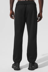 Accolade Sweatpant - Black