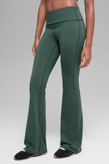 ALO Softsculpt Foldover Flare Legging - Clover Green