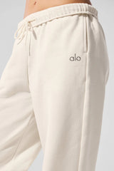 Accolade Sweatpant - Ivory