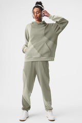 Make Waves Sweatpant - Limestone Tonal
