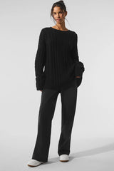 Cable Knit Crew Neck Sweater - Black
