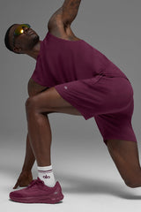 7" Conquer React Performance Short - Burgundy