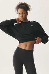 Cropped Accolade Crewneck - Black