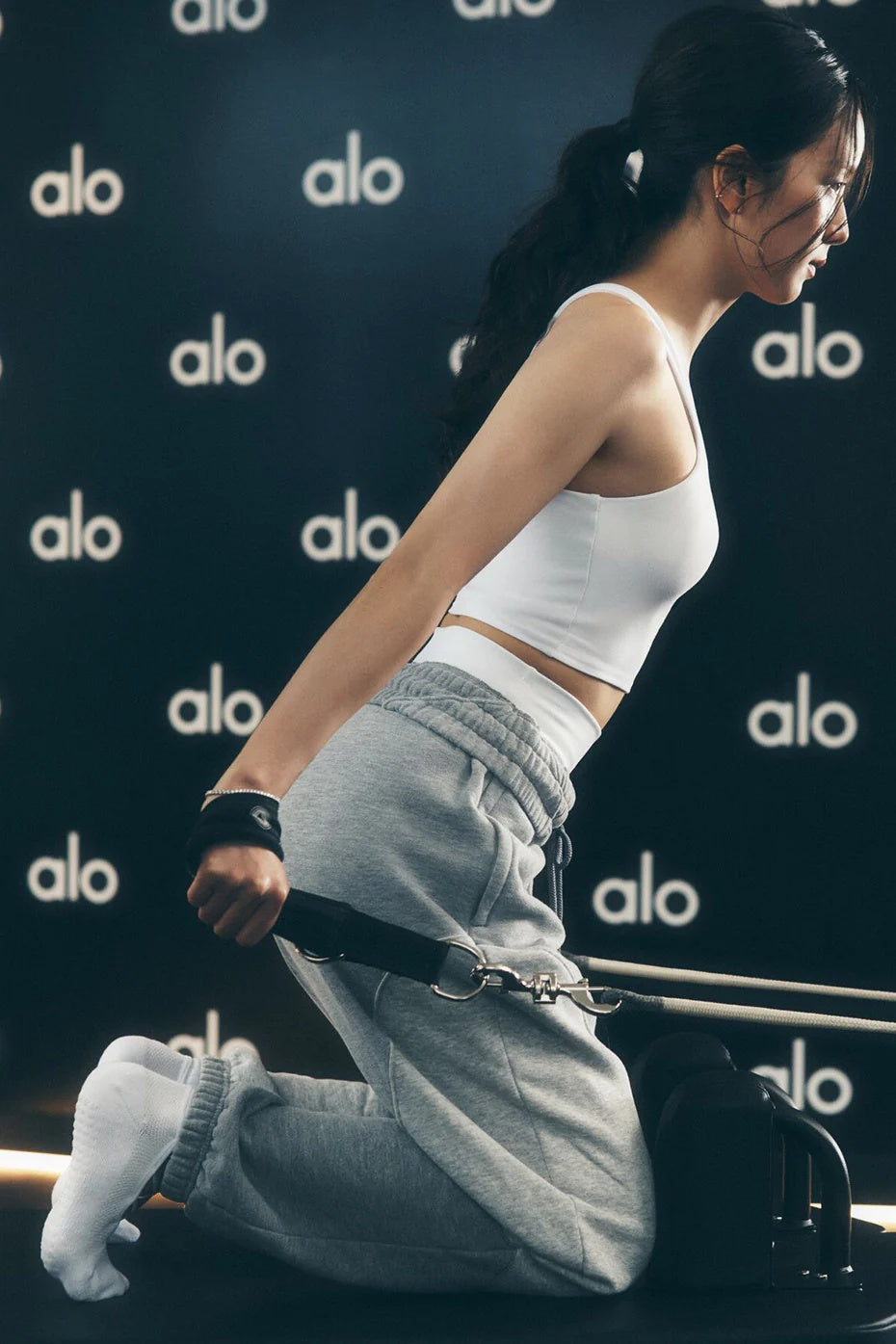 Make Waves Sweatpant - Athletic Heather Grey Tonal