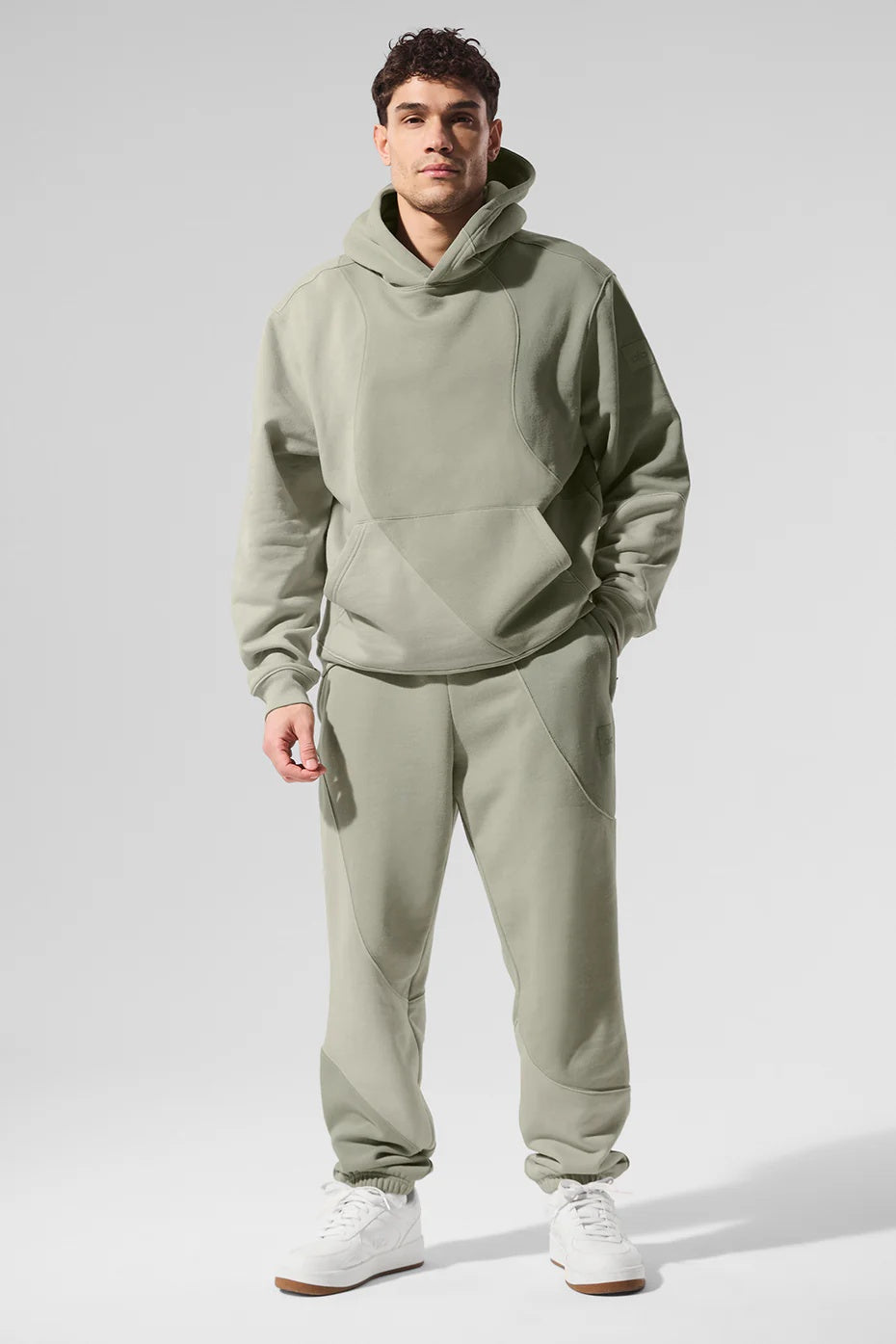 Make Waves Sweatpant - Limestone Tonal