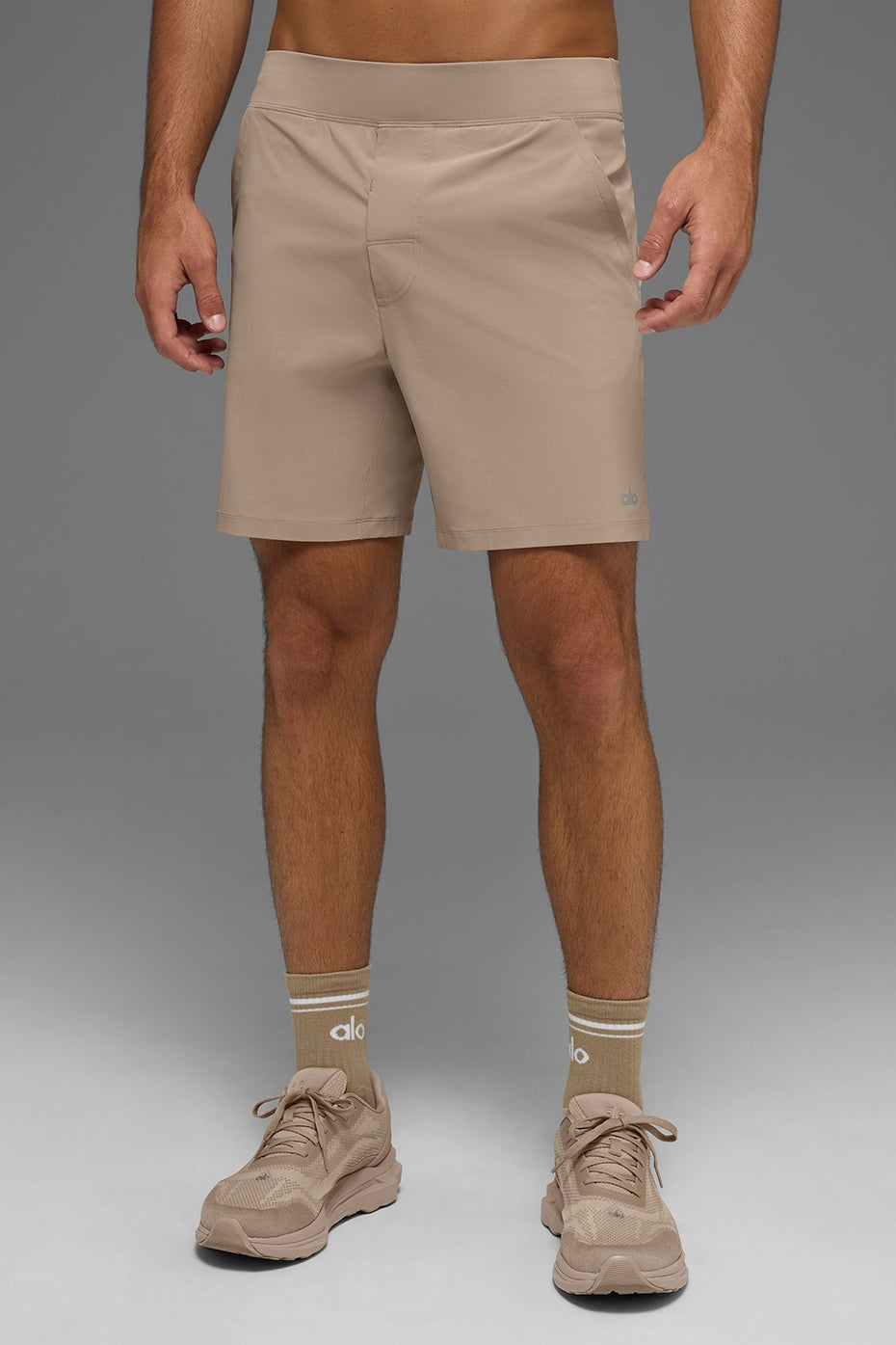 7" Repetition Short - Gravel