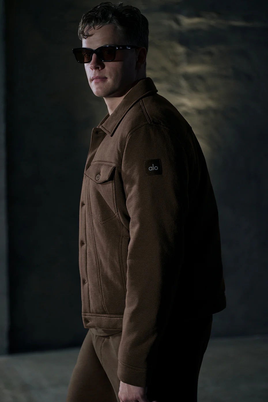 Ease Trucker Jacket - Espresso