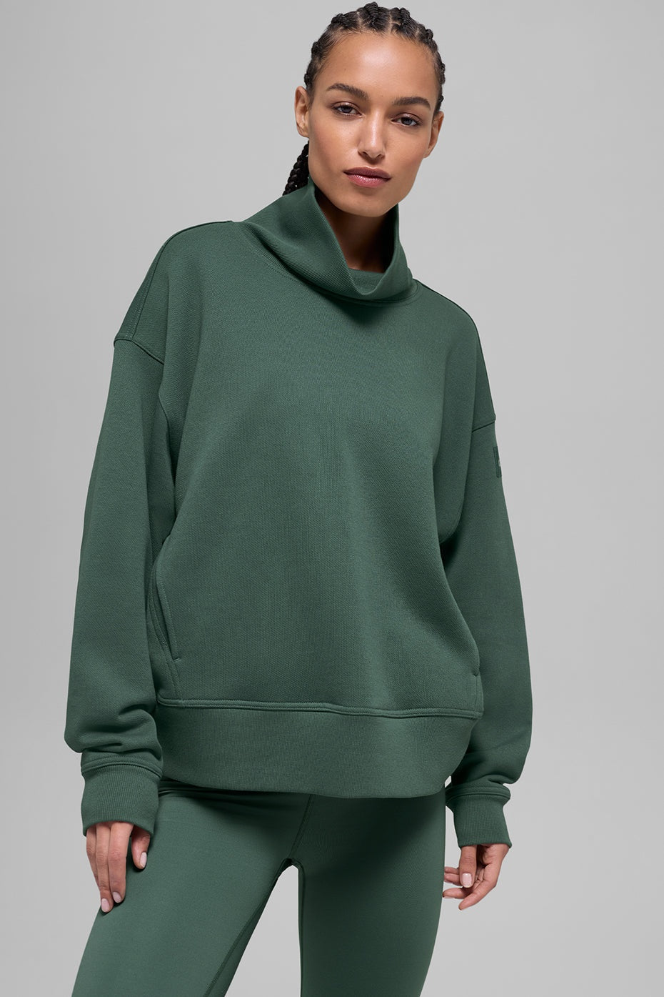 Hazy Mock Neck Pullover - Clover Green