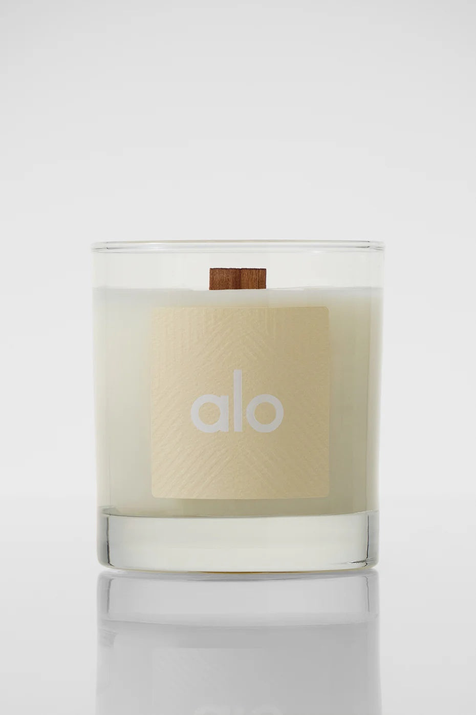 ALO Holiday Candle - 2 oz