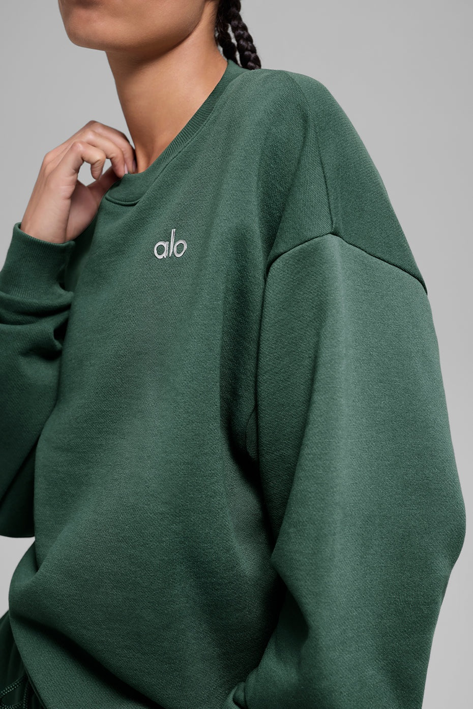 Accolade Crew Neck Pullover - Clover Green