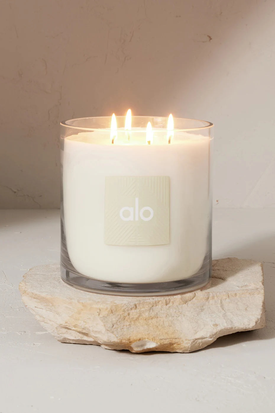ALO Signature Candle - 60 oz