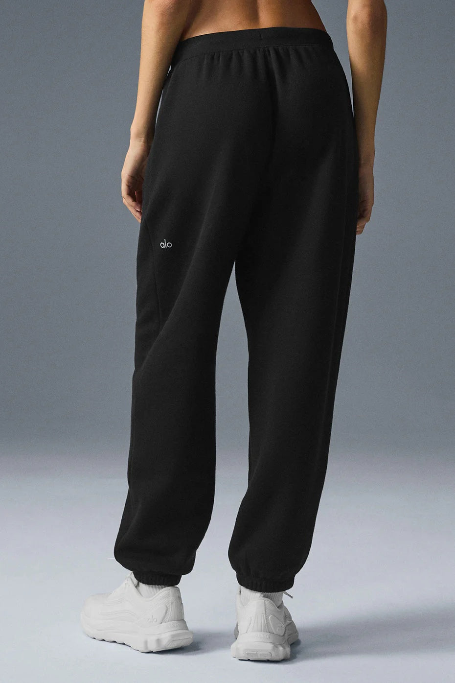 Triumph Restore Sweatpant - Black
