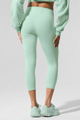 High-Waist Airbrush Capri - Spearmint