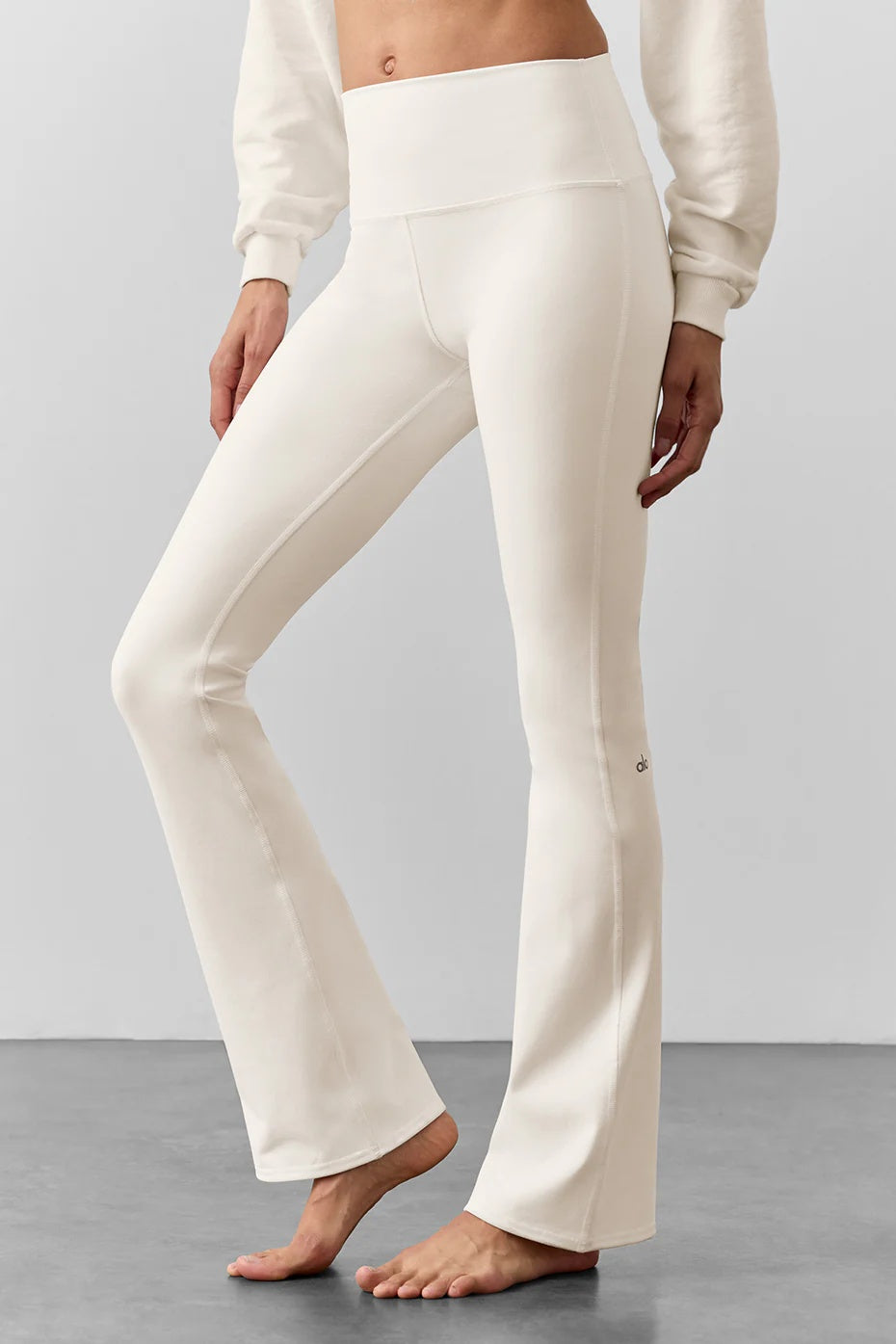 Airbrush High-Waist Bootcut Legging - Ivory