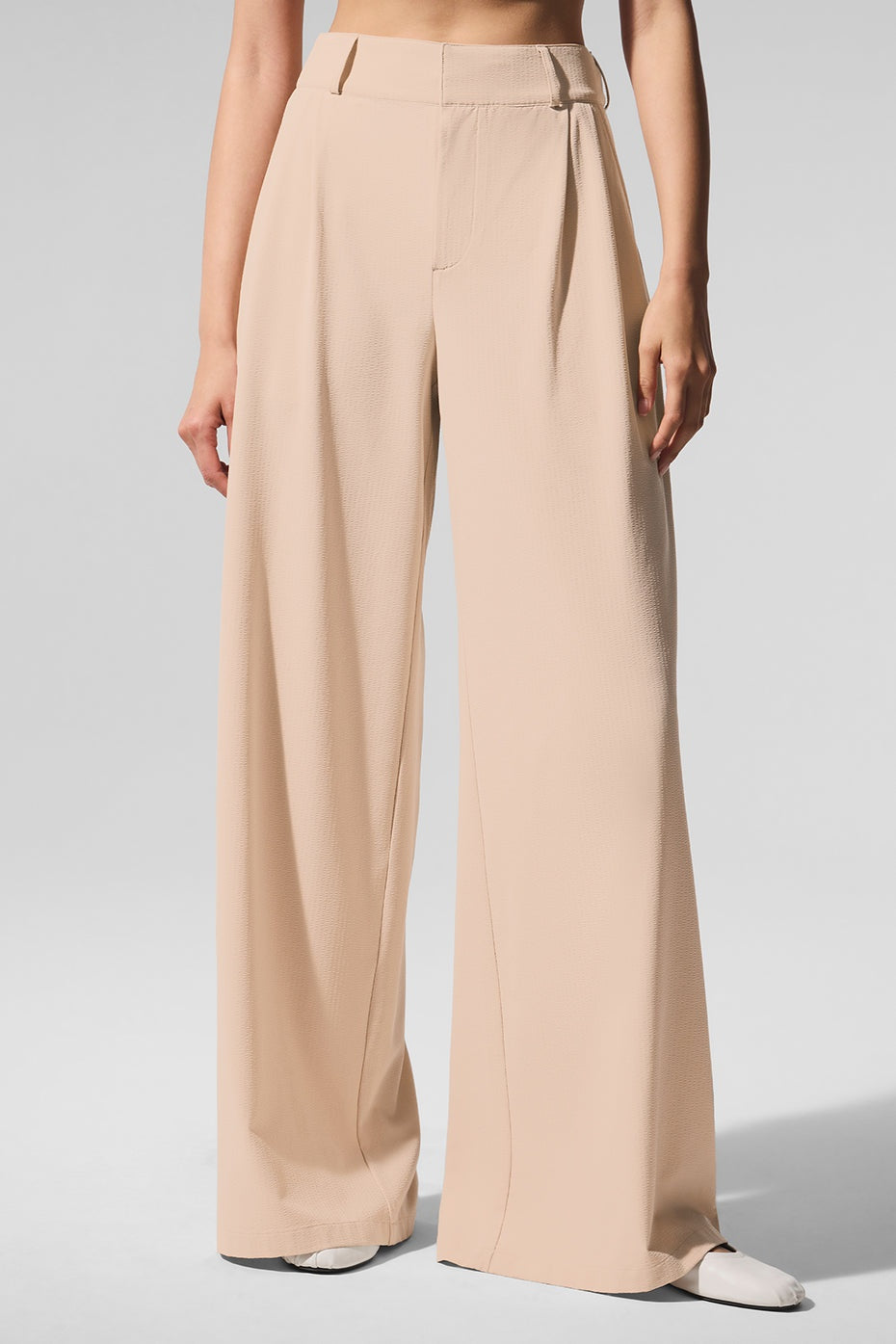 High-Waist Dreamscape Trouser (Regular) - Macadamia