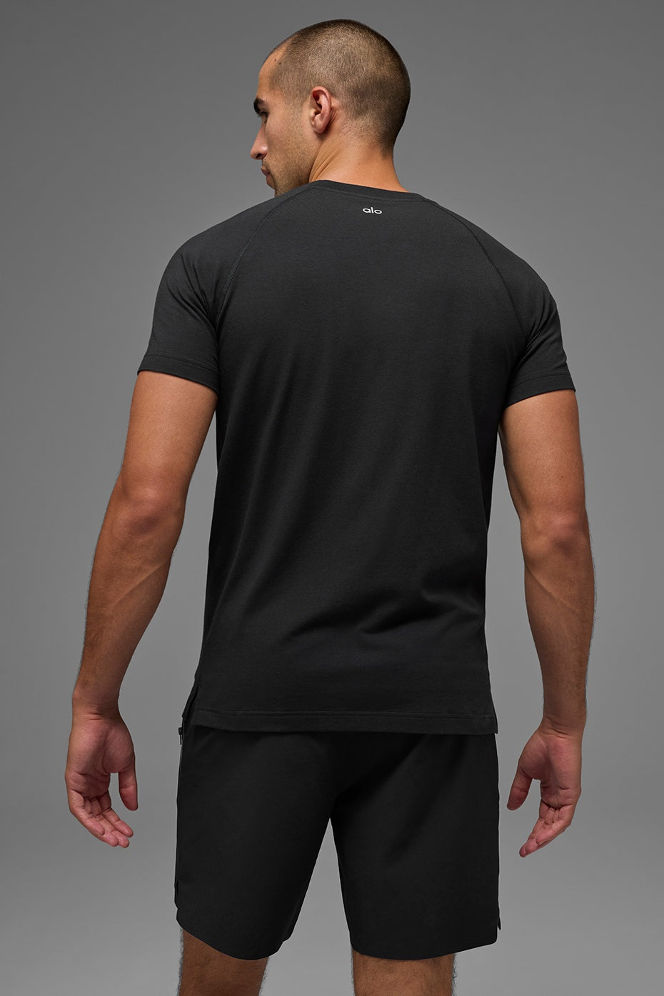 ALO Vapor Crewneck Short Sleeve - Black