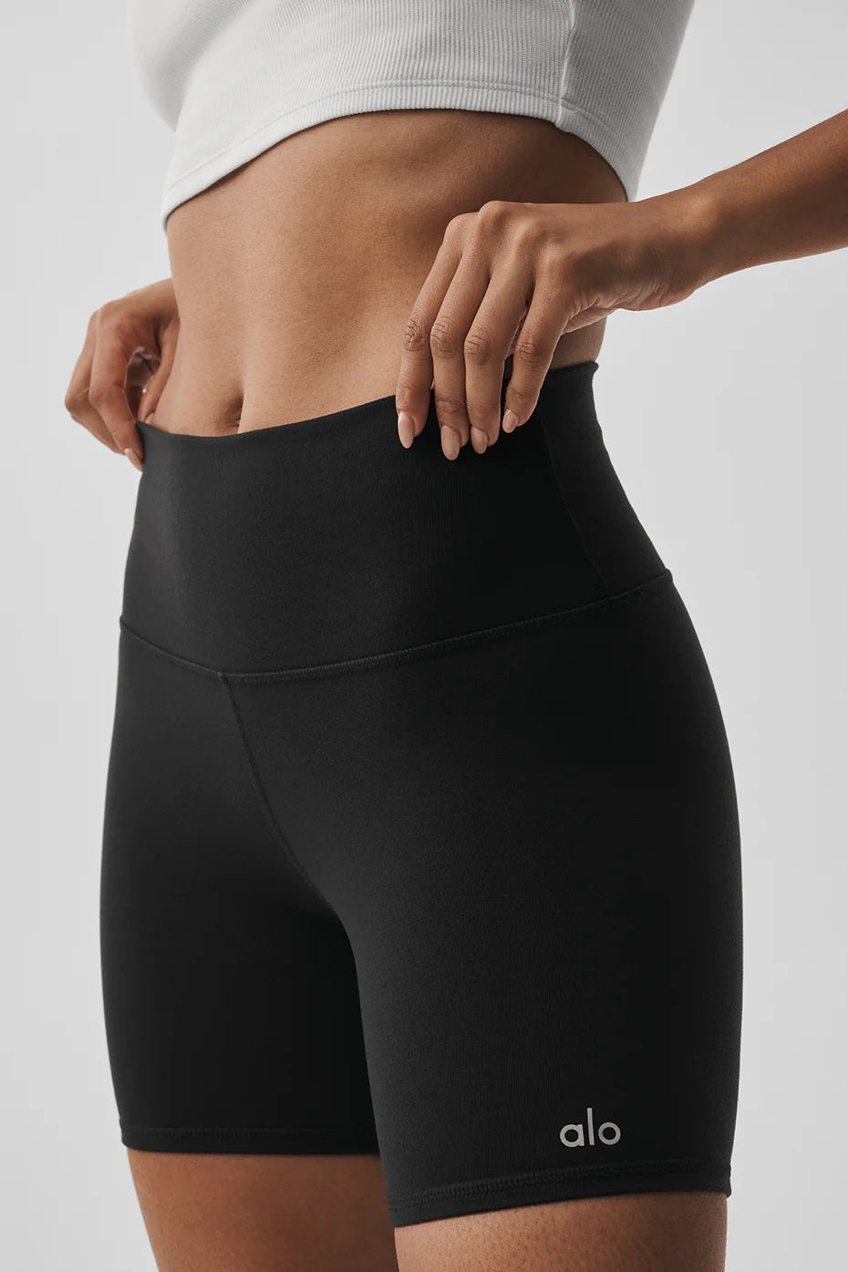 5" Airbrush High-Waist Biker Short - Black