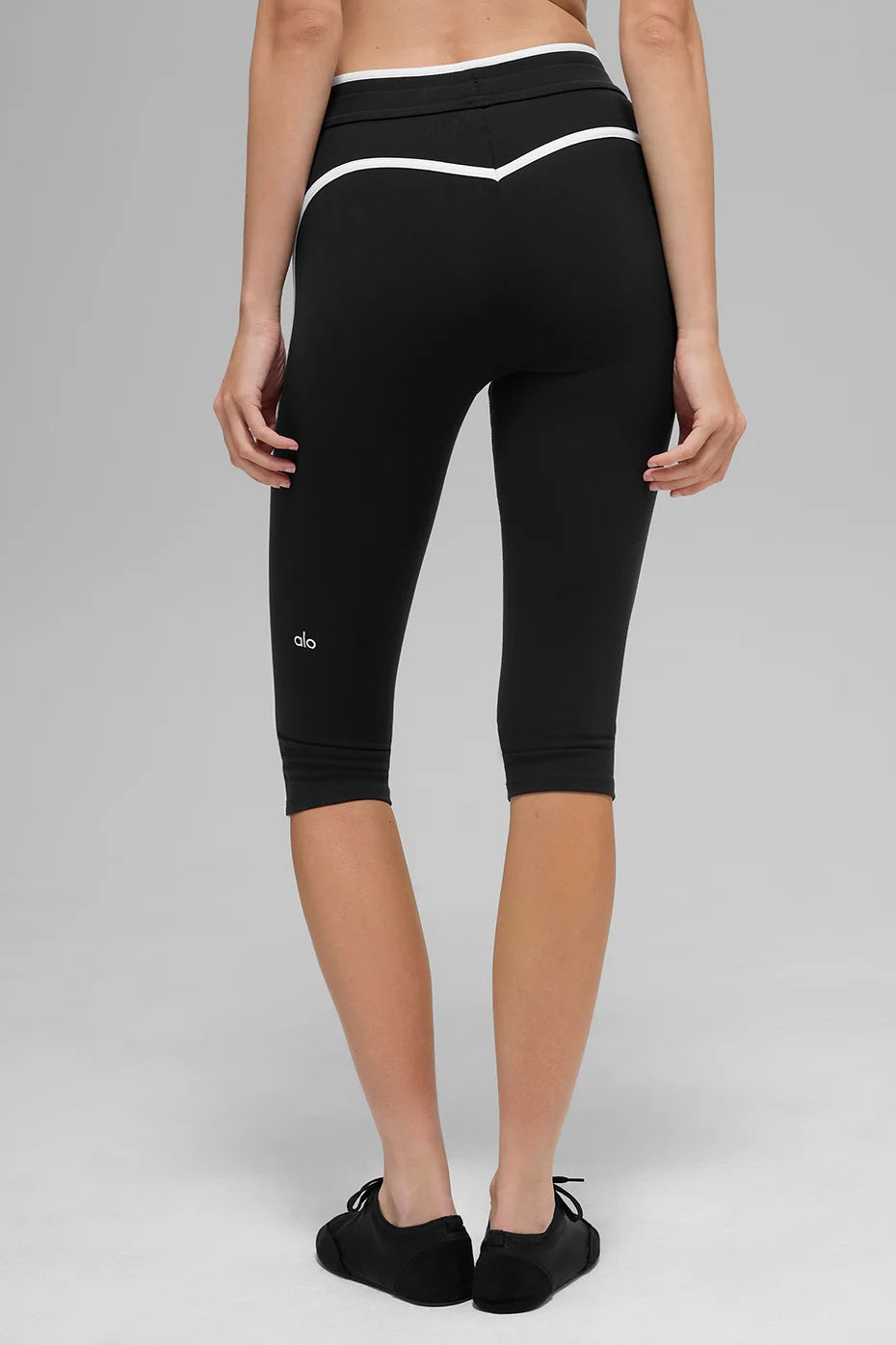 Airbrush High-Waist Race Pace Capri - Black/White