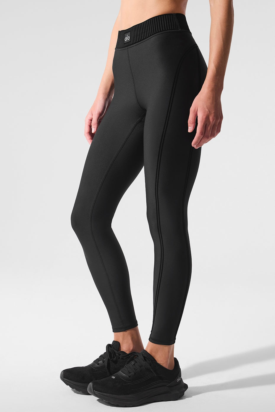 Airlift High-Waist 7/8 Line Up Legging - Black