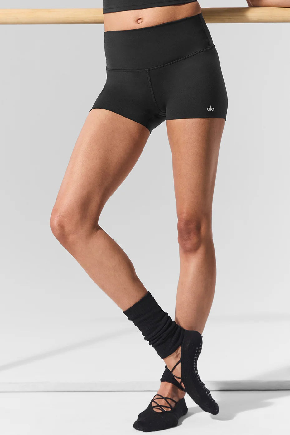 3" ALO Softsculpt High-Waist Precision Short - Black