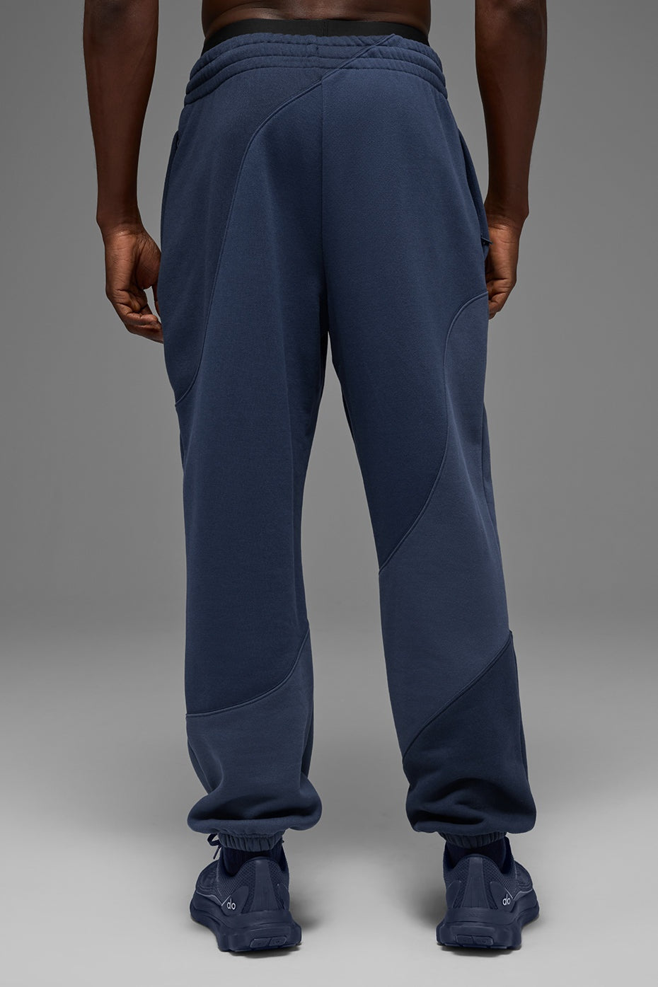 Make Waves Sweatpant - Navy Tonal