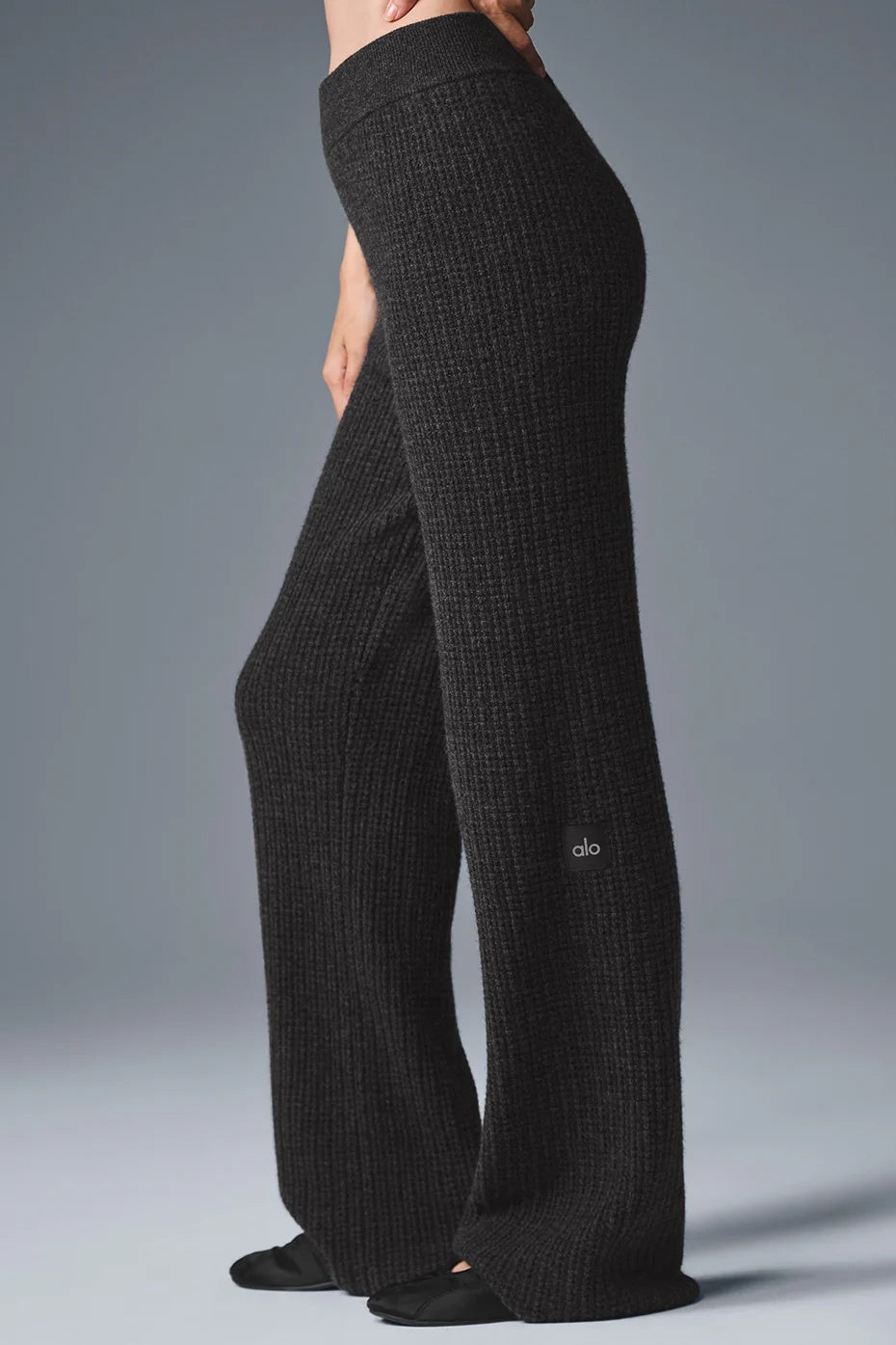 Cashmere High-Waist Plush Waffle Pant - Dark Heather Grey