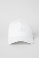 District Trucker Hat - white/white