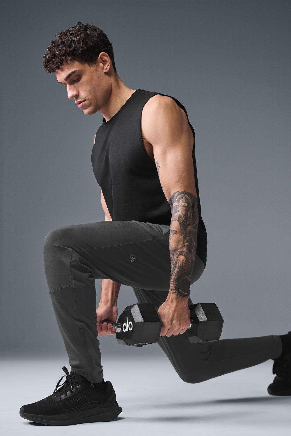 Conquer Muscle Tank - Black