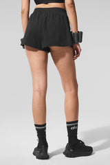 Breezy Short - Black