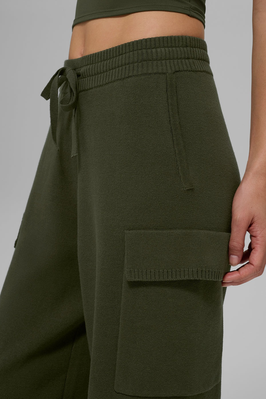 Scholar Knit High-Waist Cargo Pant - Green Olive