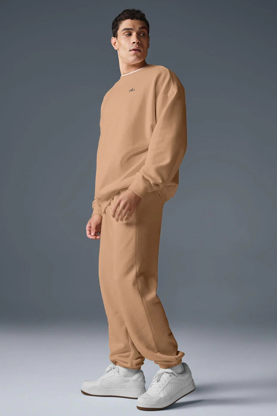 Accolade Sweatpant - Toasted Almond
