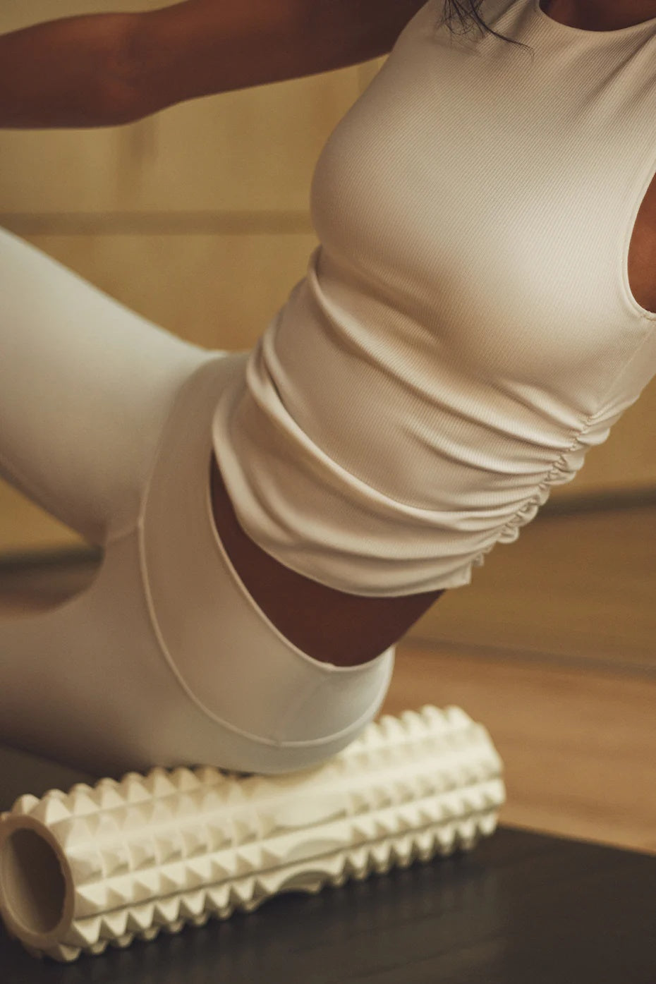 Ribbed En Pointe Tank - Ivory