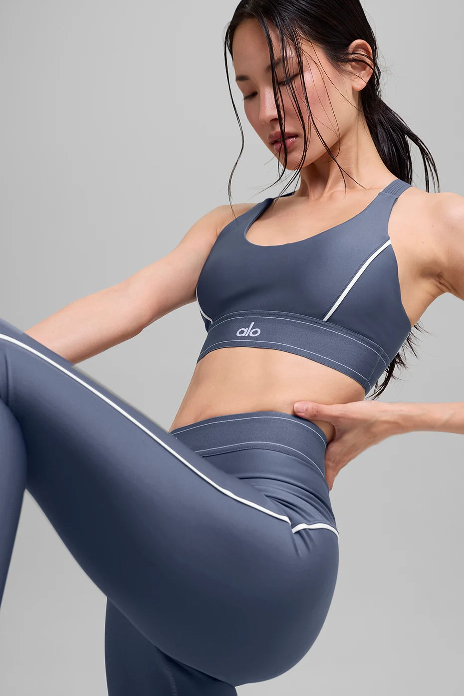 Airlift Suit Up Bra - Bluestone/White