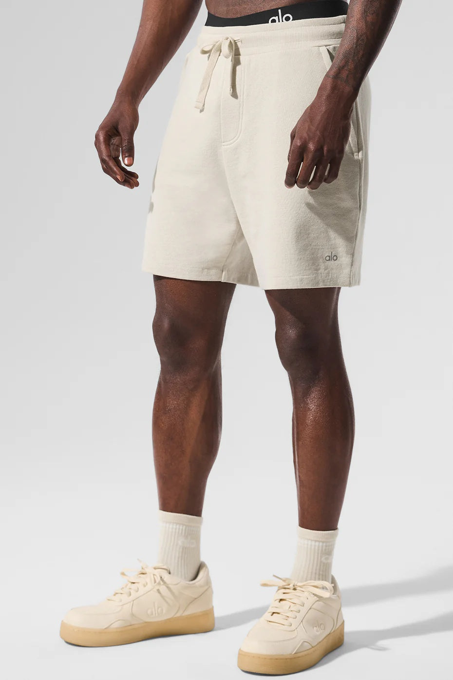 Chill Short - Bone