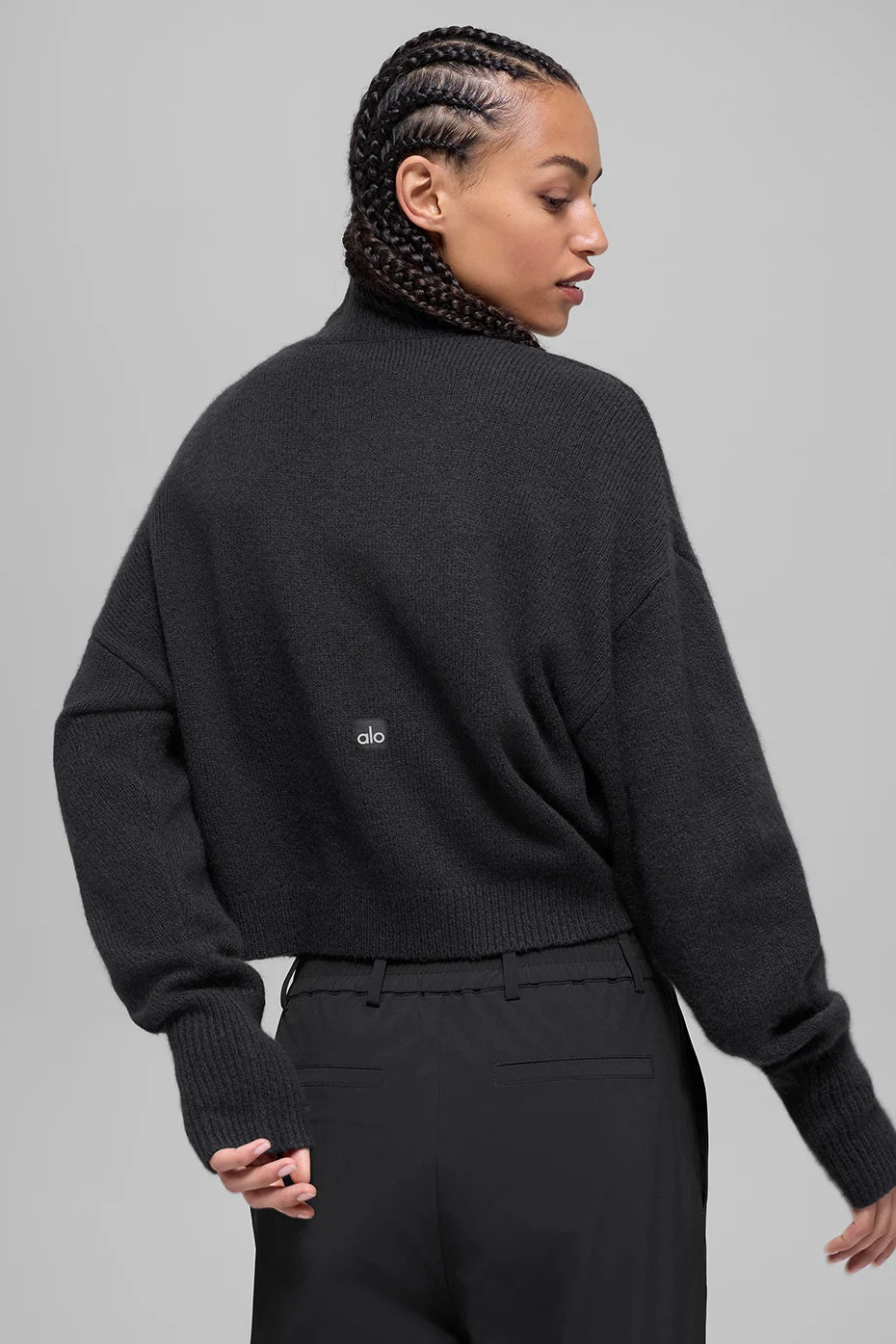 Wool Cashmere Cropped New Class Turtleneck Sweater - Black