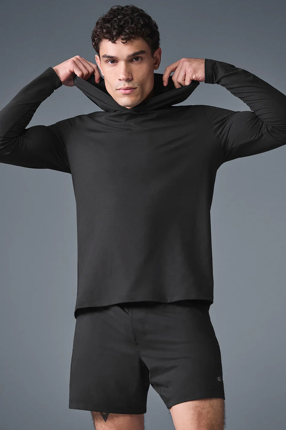 Conquer Reform Long Sleeve With Hood - Black