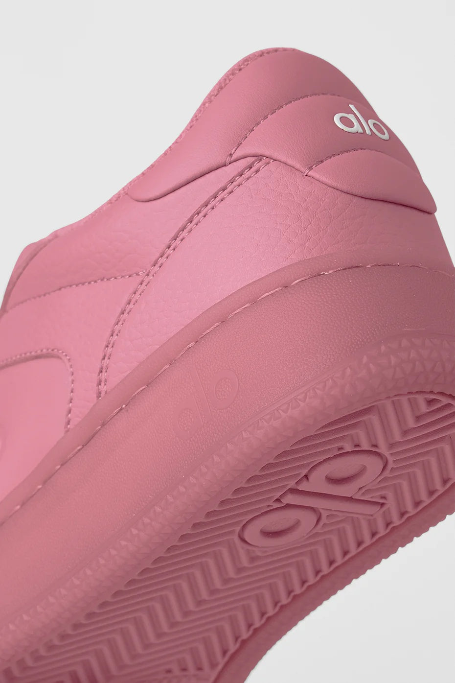 ALO Recovery Mode Sneaker - Pink Wild Rose