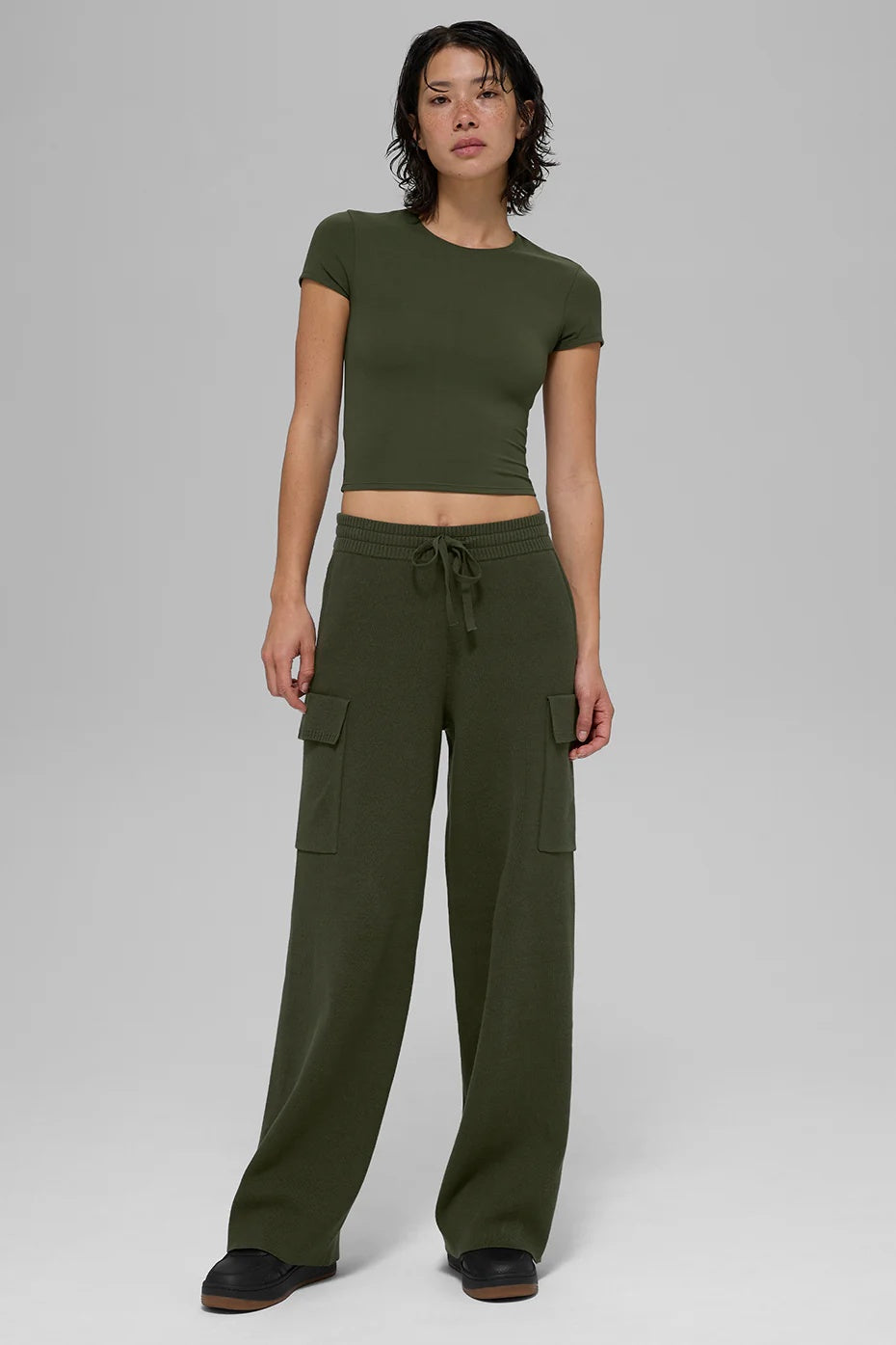 Scholar Knit High-Waist Cargo Pant - Green Olive