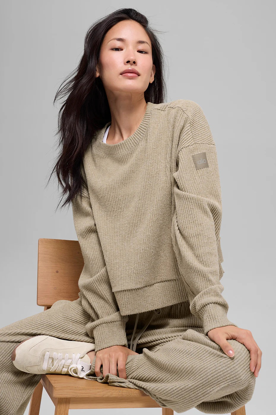 Muse Crew Neck Pullover - Gravel Heather