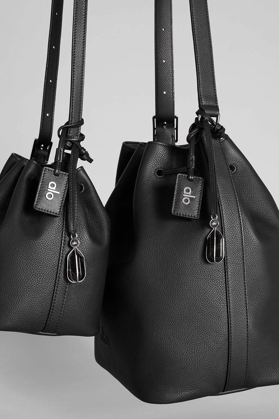 ALO Balance Bucket - Black Leather