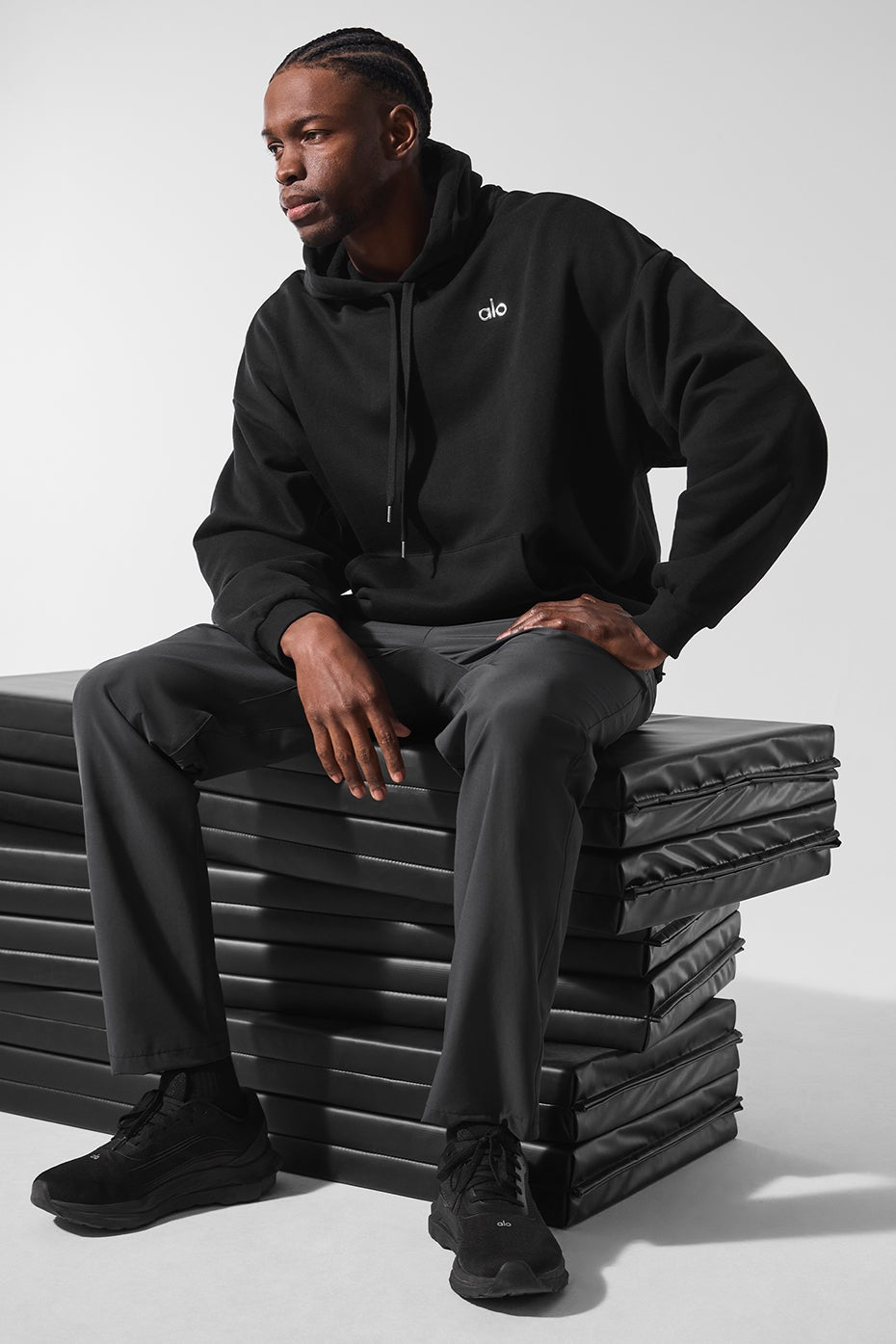 Accolade Hoodie - Black