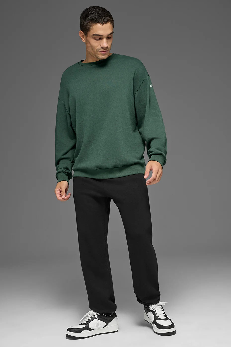 Chill Crew Neck Pullover - Clover Green